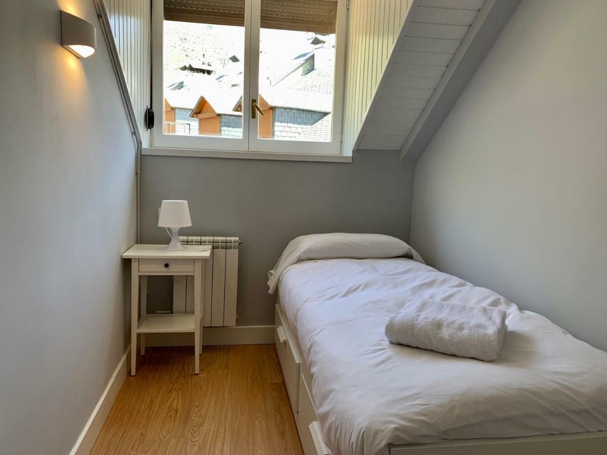 Bpirineos-Blest Appartement Benasque Buitenkant foto